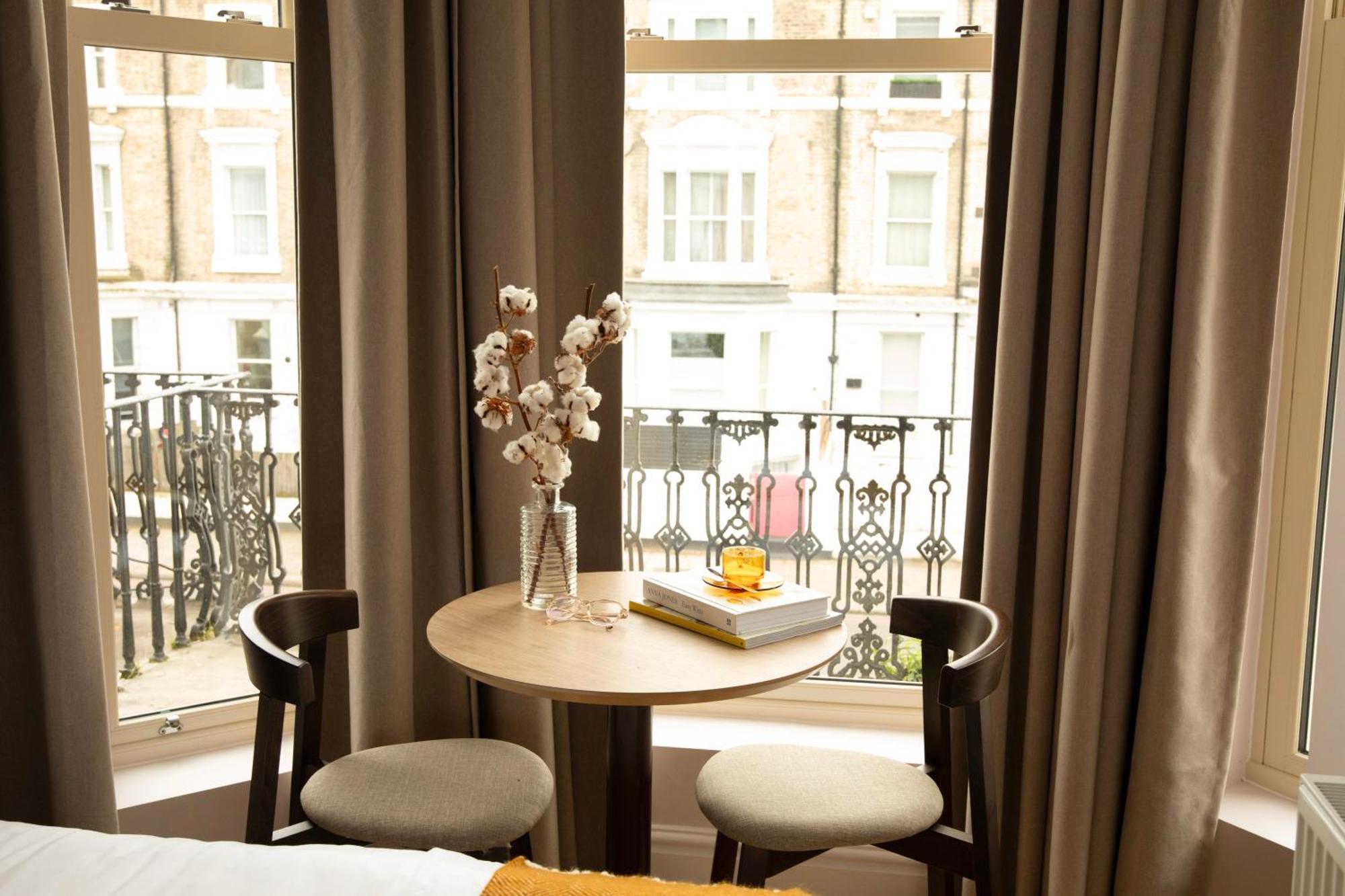 Bob W London Holland Park Aparthotel Eksteriør bilde